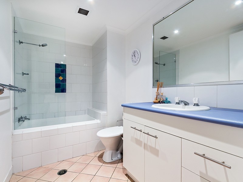 17/691 Brunswick Street, New Farm QLD 4005