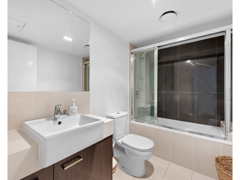 84/32 Agnes Street, Albion QLD 4010