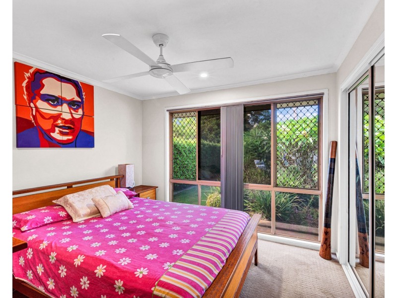 121 King Street, Woody Point QLD 4019