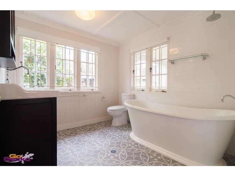 22 Murrell Street, Newmarket QLD 4051