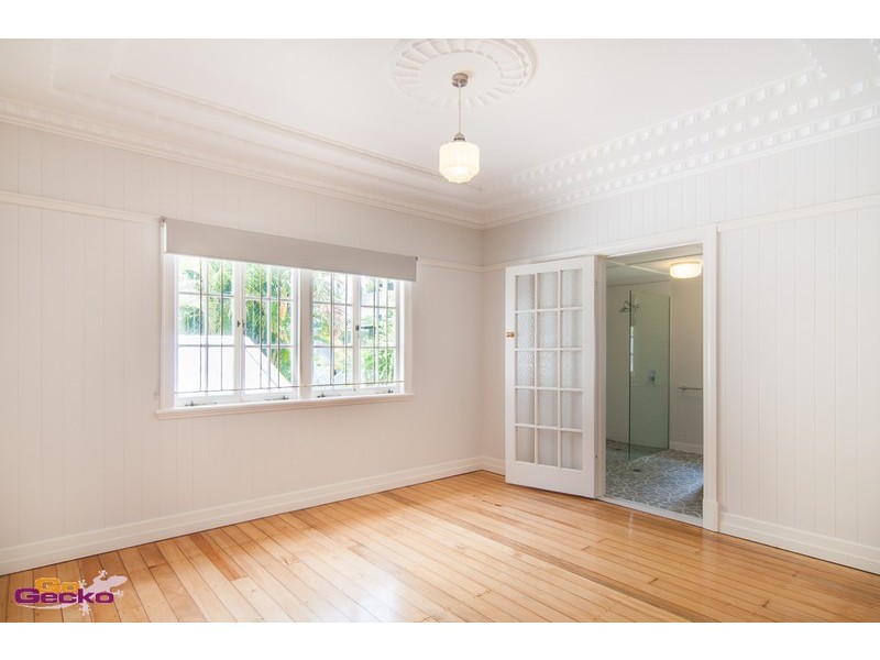 22 Murrell Street, Newmarket QLD 4051