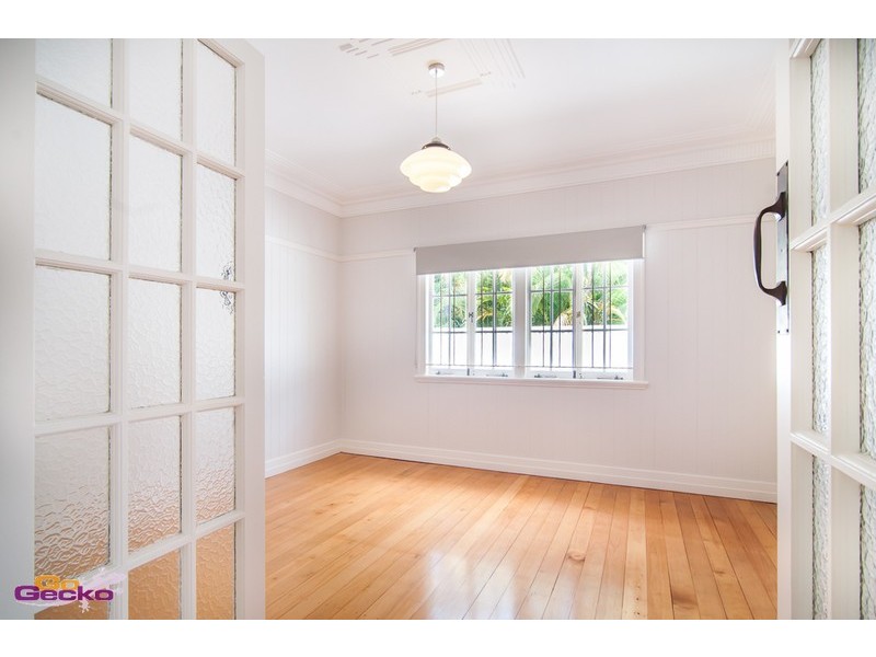 22 Murrell Street, Newmarket QLD 4051