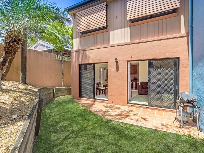 2/48 Kedron Brook Road, Wilston QLD 4051