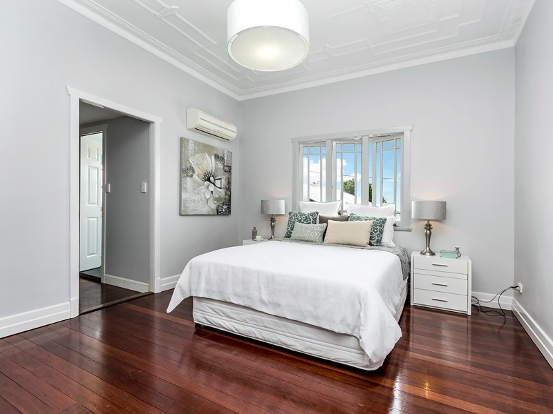 12 Caithness Street, Kedron QLD 4031