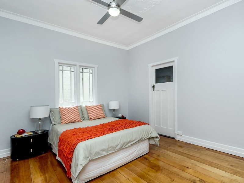 12 Caithness Street, Kedron QLD 4031