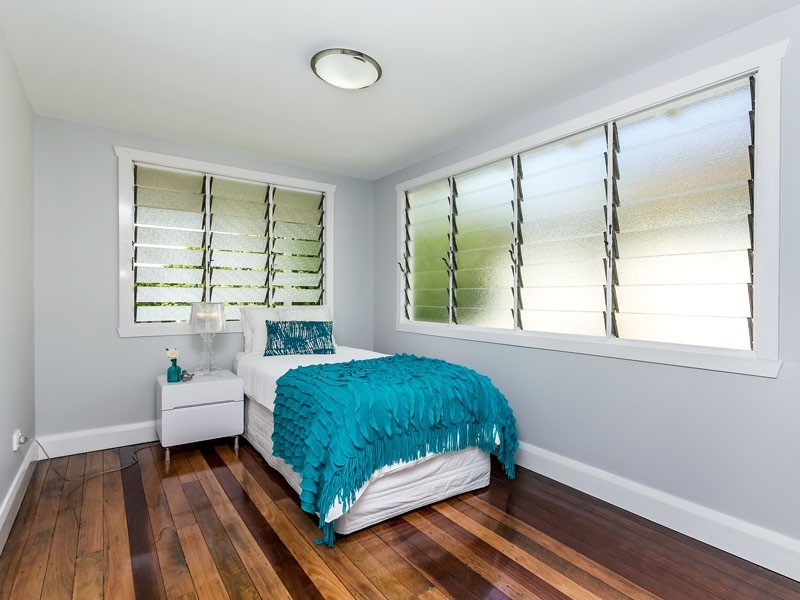 12 Caithness Street, Kedron QLD 4031