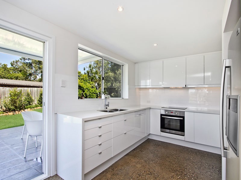 36 Ringrose Street, Stafford Heights QLD 4053