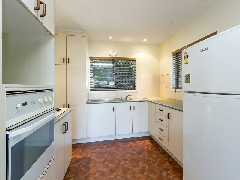 19 Wandearah Crescent, Ferny Hills QLD 4055