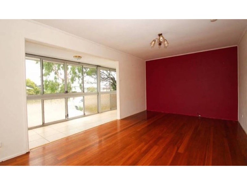 6 Kendrey Street, Stafford Heights QLD 4053