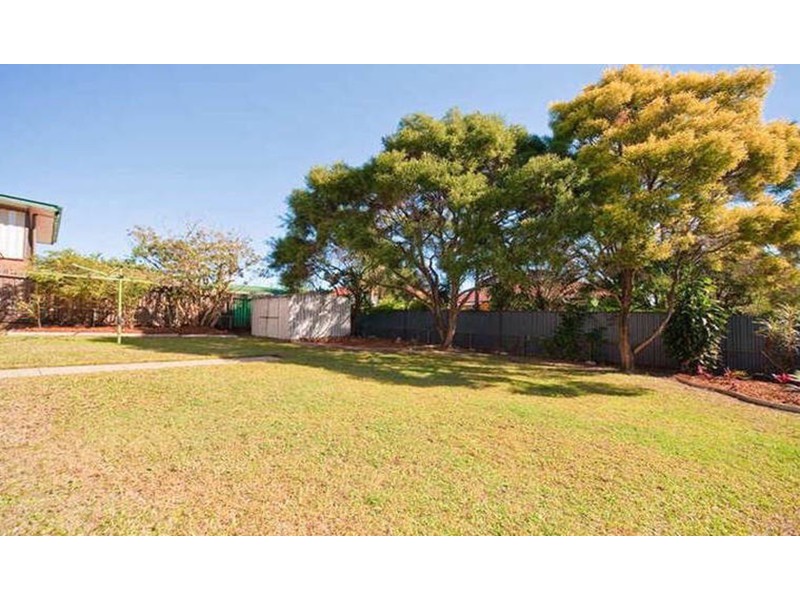 6 Kendrey Street, Stafford Heights QLD 4053