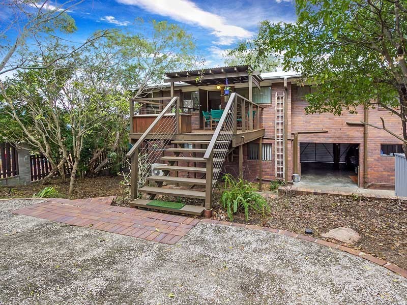 4 Ardisia Street, Arana Hills QLD 4054