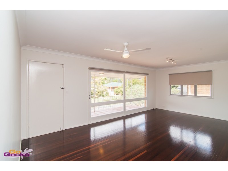 14 Euratha Street, Stafford Heights QLD 4053
