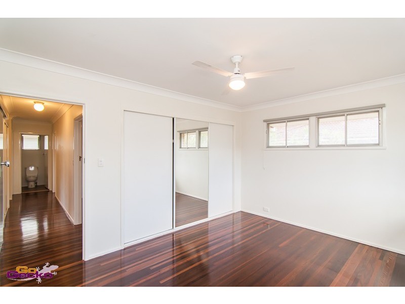 14 Euratha Street, Stafford Heights QLD 4053