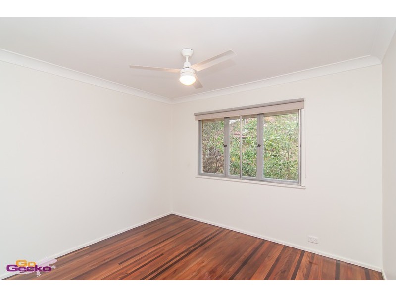 14 Euratha Street, Stafford Heights QLD 4053