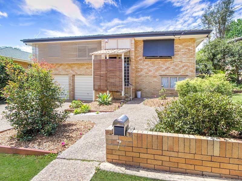 7 Euratha Street, Stafford Heights QLD 4053