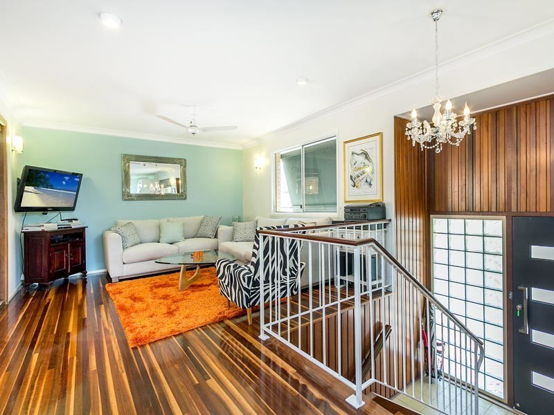 7 Euratha Street, Stafford Heights QLD 4053