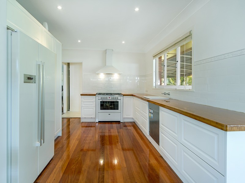 294 Webster Road, Stafford Heights QLD 4053