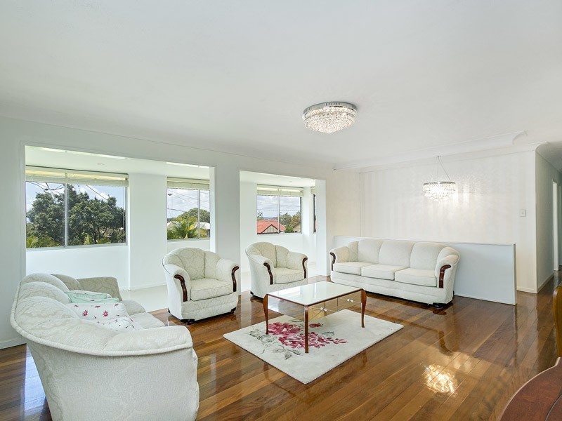 294 Webster Road, Stafford Heights QLD 4053