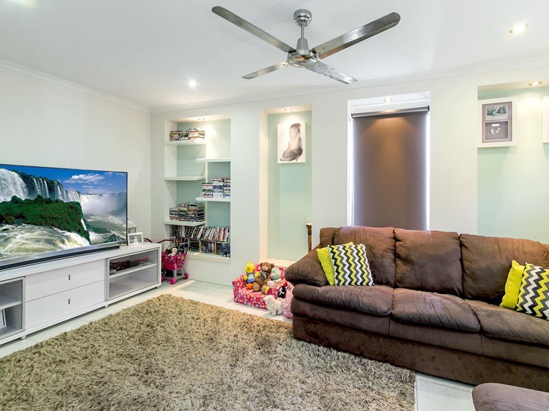 44 Navua Street, Strathpine QLD 4500