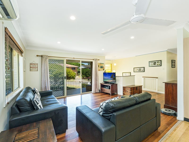 18 Gable Street, Stafford Heights QLD 4053