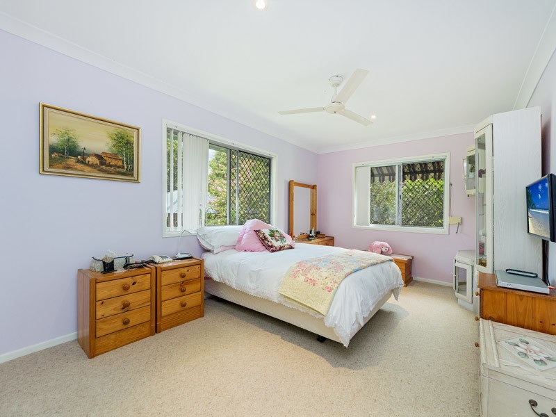 162 Redwood Street, Stafford Heights QLD 4053