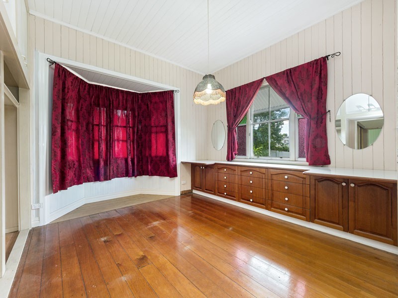 36 Grange Road, Grange QLD 4051