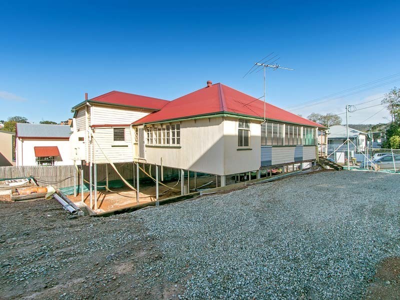 10 Explorer Street, Toowong QLD 4066