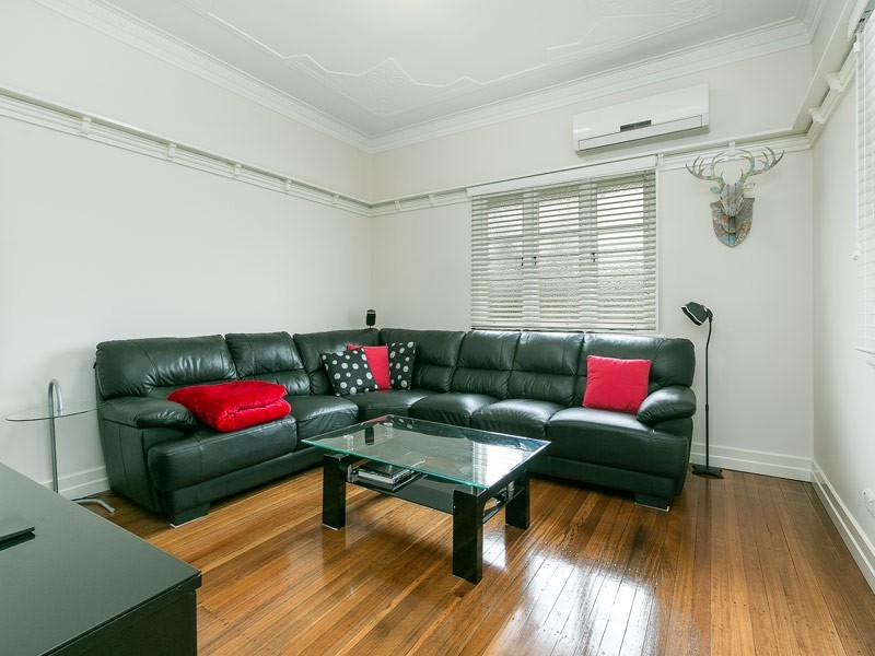 1 Brockman Street, Kedron QLD 4031