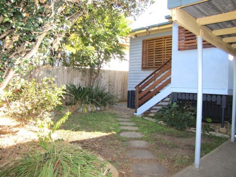 14 High Street, Brighton QLD 4017