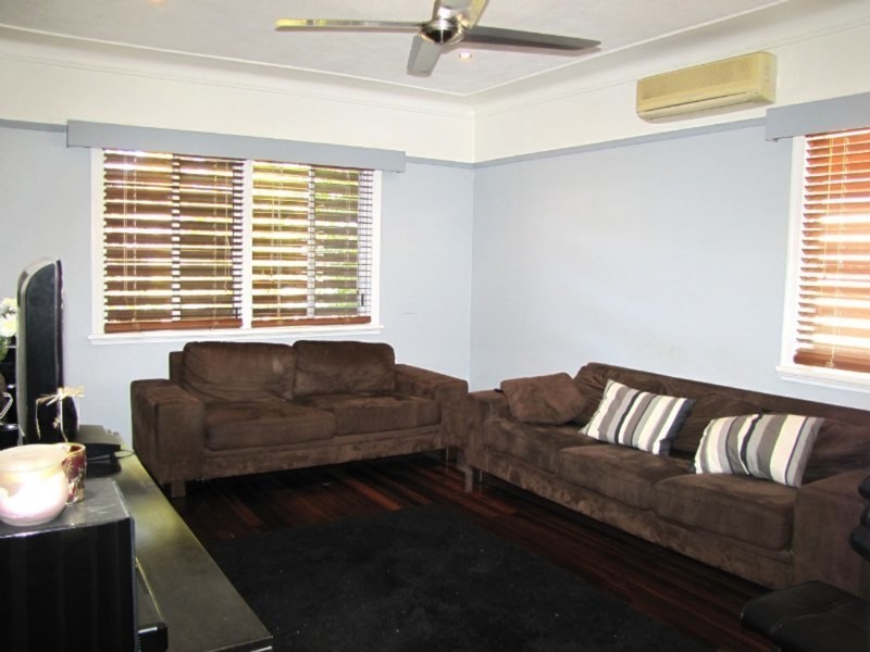 14 High Street, Brighton QLD 4017