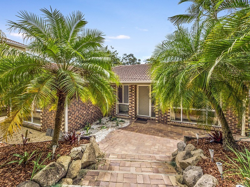 12 Leatherwood Drive, Arana Hills QLD 4054