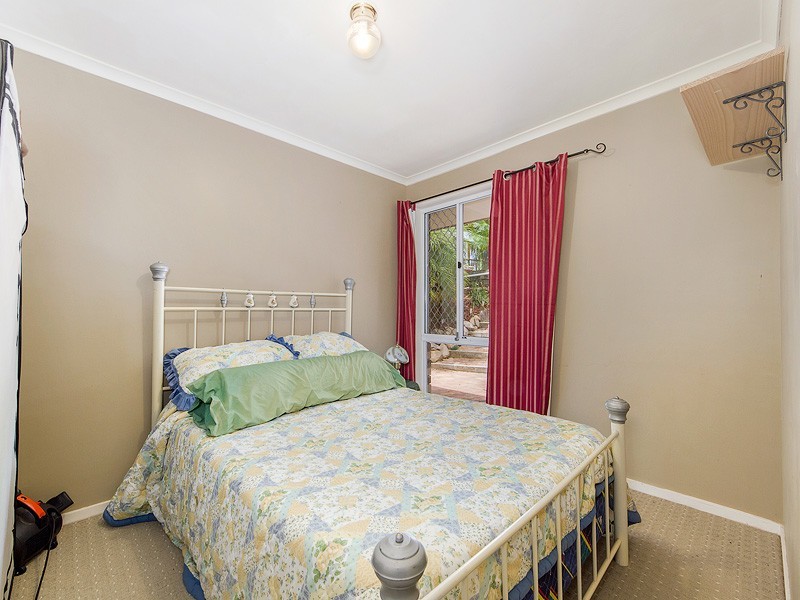 12 Leatherwood Drive, Arana Hills QLD 4054