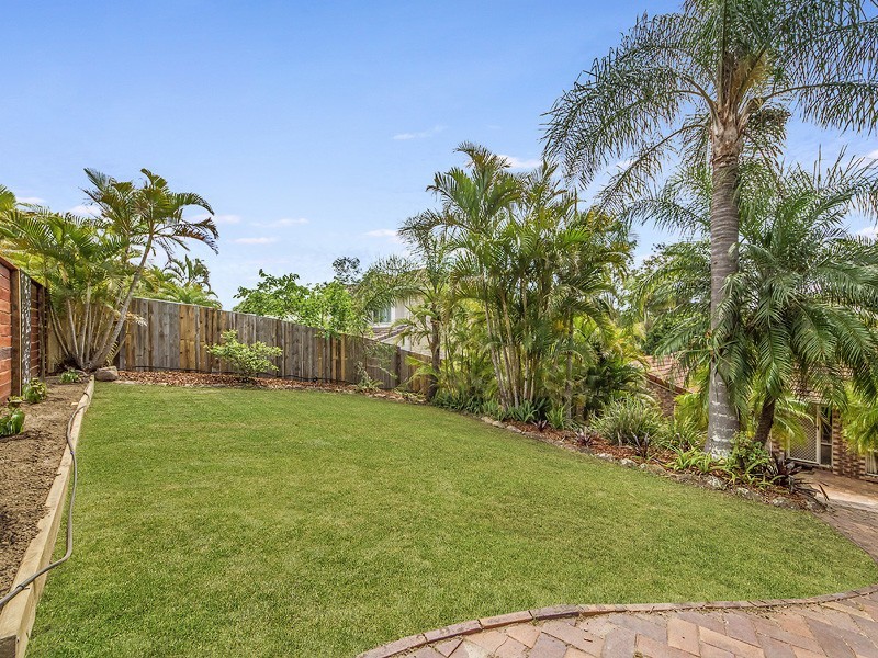 12 Leatherwood Drive, Arana Hills QLD 4054