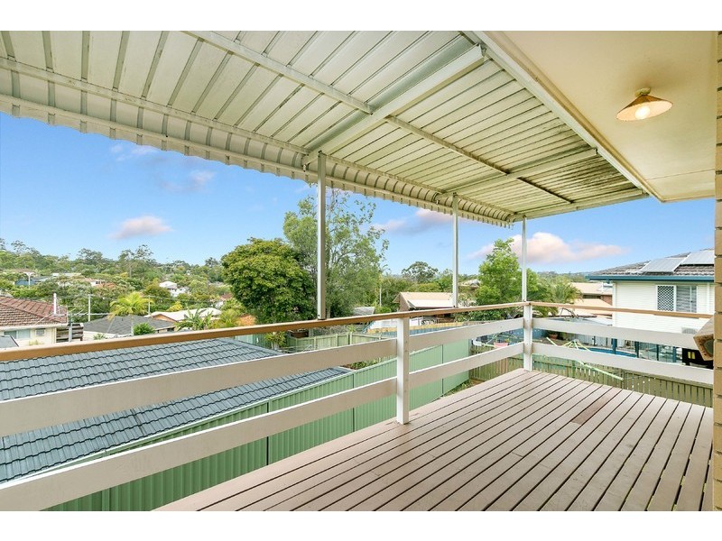 321 Dawson Parade, Arana Hills QLD 4054