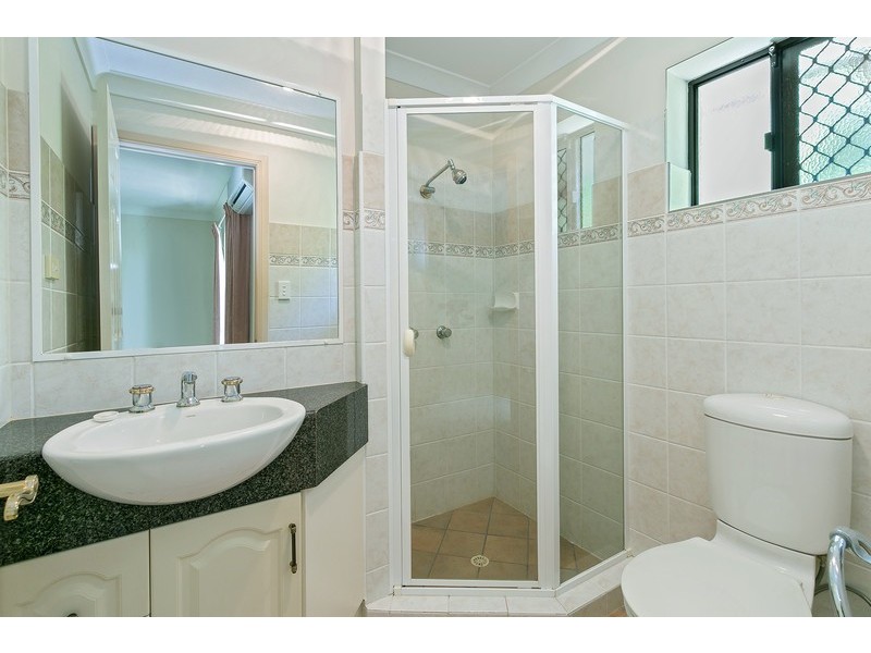 4/42 Scott Road, Herston QLD 4006