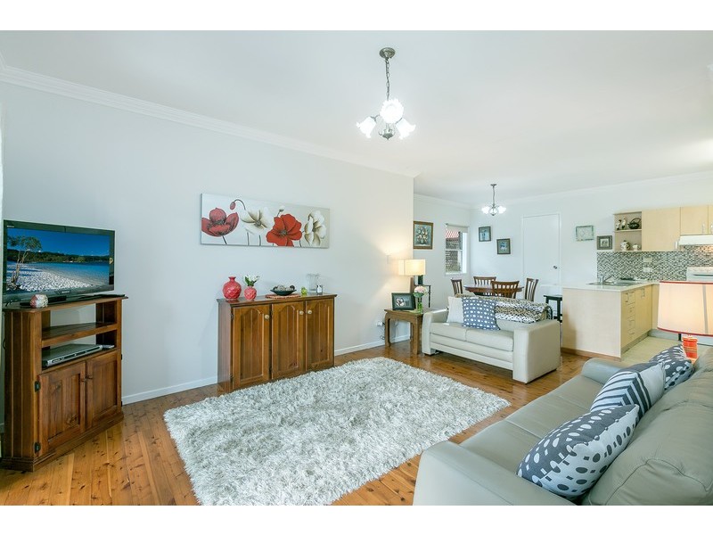 2/219 Pickering Street, Enoggera QLD 4051