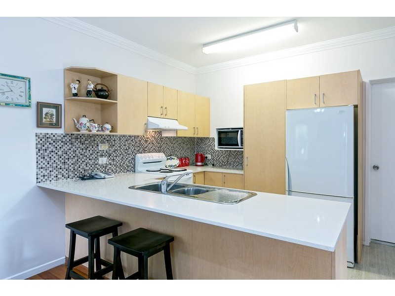 2/219 Pickering Street, Enoggera QLD 4051