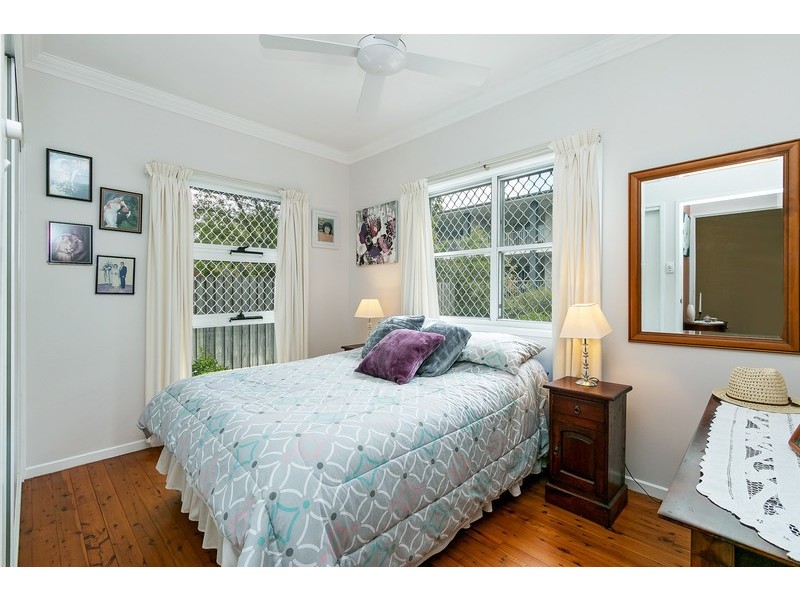 2/219 Pickering Street, Enoggera QLD 4051