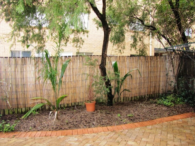 7/40 Knowsley Street, Greenslopes QLD 4120