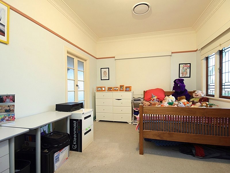 161 Days Road, Grange QLD 4051