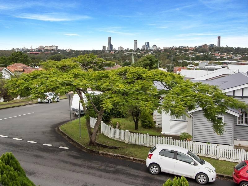 45 Greene Street, Newmarket QLD 4051