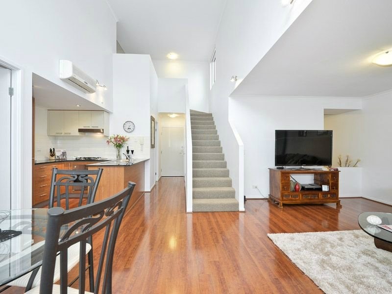 1602/6-10 Manning Street, South Brisbane QLD 4101