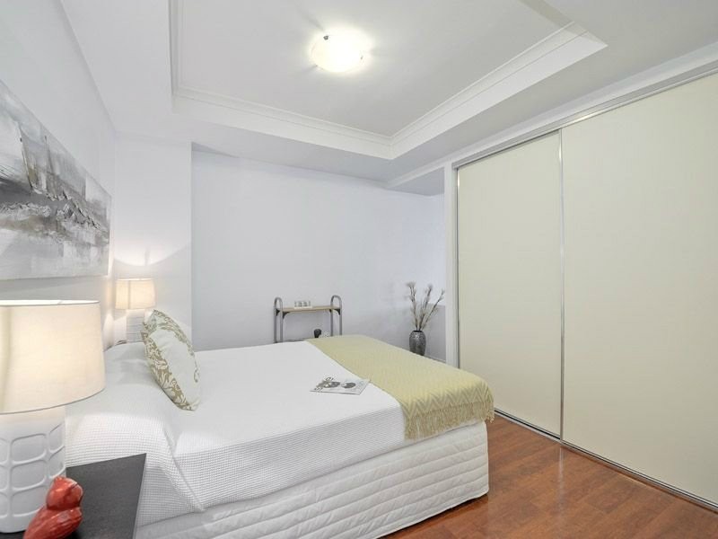 1602/6-10 Manning Street, South Brisbane QLD 4101