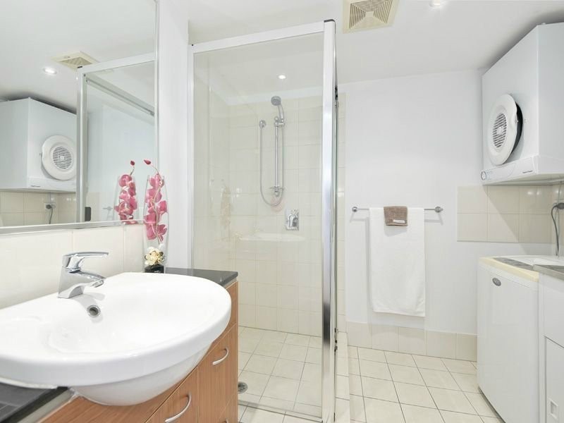 1602/6-10 Manning Street, South Brisbane QLD 4101