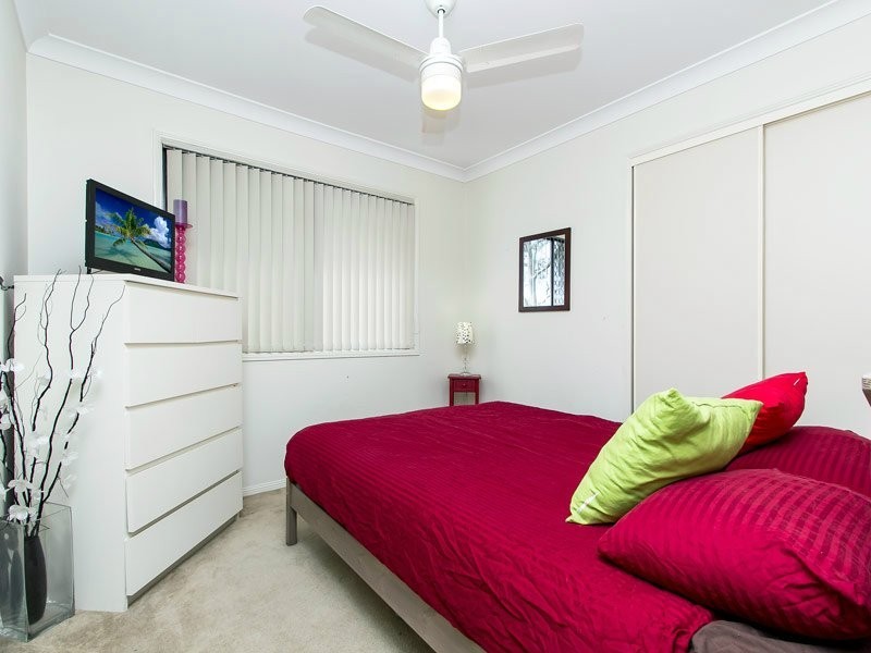 27 Sunset Place, Mcdowall QLD 4053