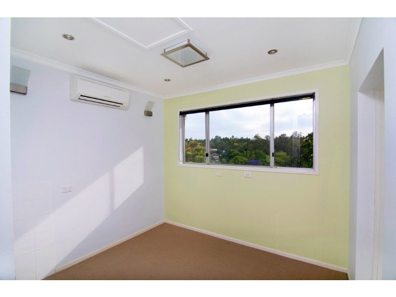 221 Bunya Road, Arana Hills QLD 4054