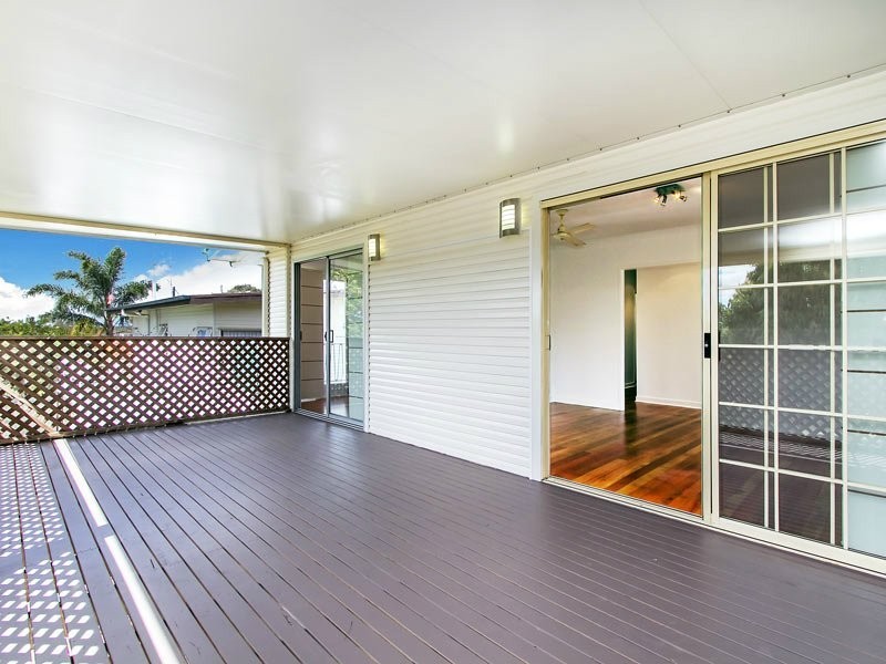 34 Patricks Road, Arana Hills QLD 4054