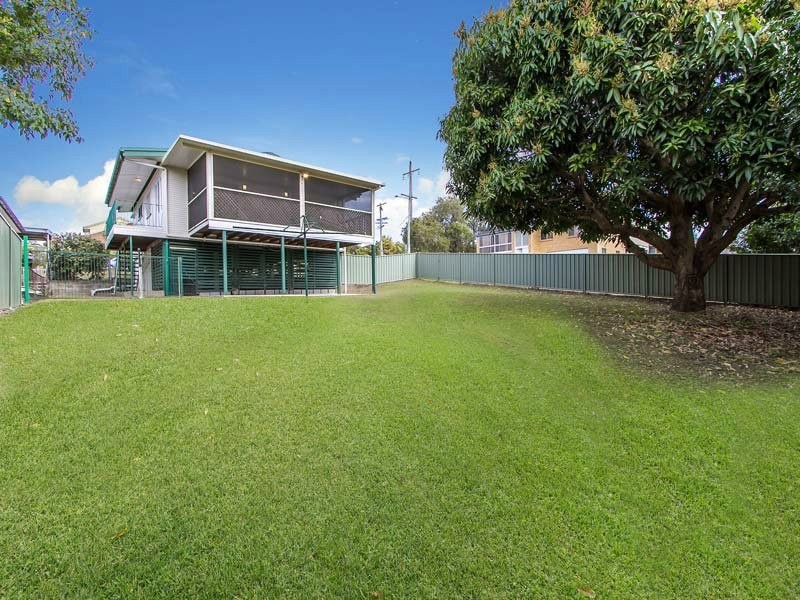 34 Patricks Road, Arana Hills QLD 4054