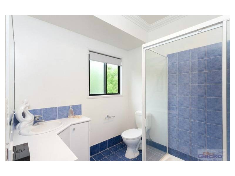 1 Woodlea Court, Ferny Hills QLD 4055