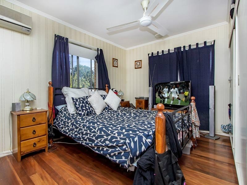 36 Ringrose Street, Stafford Heights QLD 4053